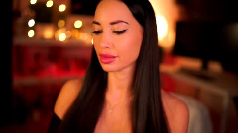 Sandra online show from 02-01-25, 06:29