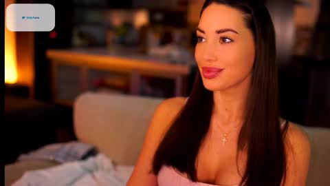 Sandra online show from 02-25-25, 07:25