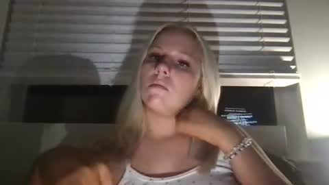 sexyasskay1 online show from 02-09-26, 08:18