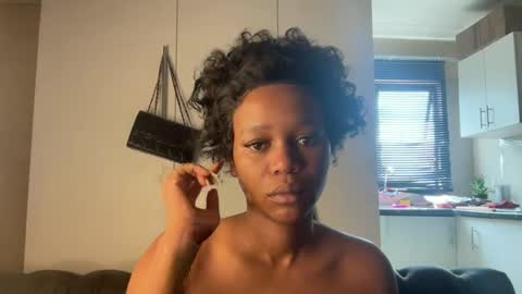 sexyasszeeee online show from 12-16-25, 07:57