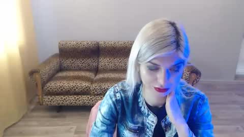 sexybeatriice online show from 01-16-25, 10:21