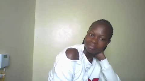 Snapshot of sexybilha483 chatting on 03-05-25, 12:38 Sexybilha483 online show from 03-05-25, 12:38