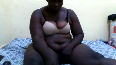 MAUREEN online show from 01-29-25, 02:00