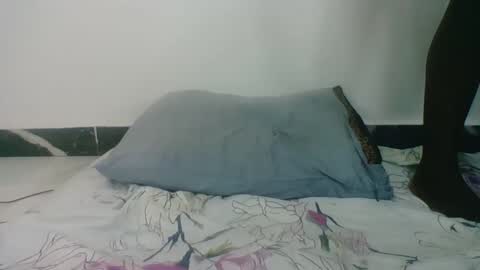 Snapshot of sexyblackgal10 chatting on 09-10-25, 11:16 sexyblackgal10 online show from 09-10-25, 11:16