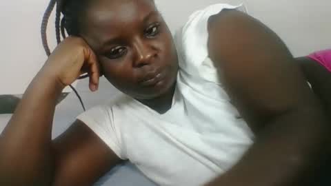 Snapshot of sexyblackgal10 chatting on 09-11-25, 05:13 sexyblackgal10 online show from 09-11-25, 05:13