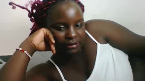 Snapshot of sexyblackgal10 chatting on 09-18-25, 06:43 sexyblackgal10 online show from 09-18-25, 06:43