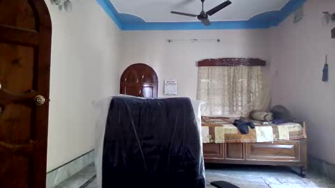 xcxcxcx online show from 10-24-25, 05:04