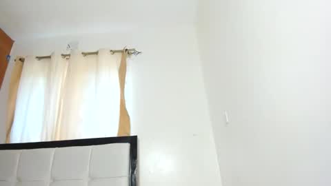 Snapshot of sexybootydoll chatting on 03-26-26, 10:43 sexybootydoll online show from 03-26-26, 10:43