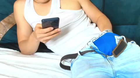 owen sky online show from 10-10-25, 02:38