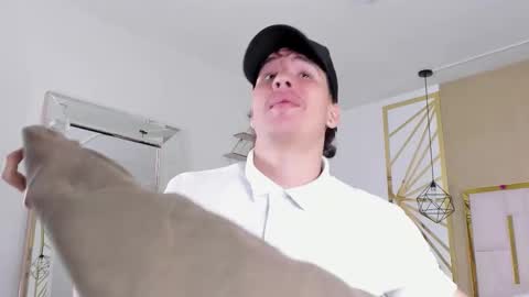 owen sky online show from 10-30-25, 12:28