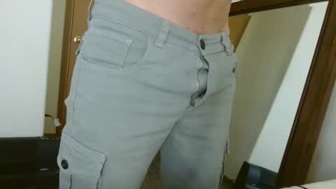 Snapshot of sexyboylatino19cm chatting on 04-07-26, 05:24 Daniel online show from 04-07-26, 05:24