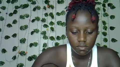 Snapshot of sexybree_love chatting on 01-22-25, 12:38 sexybree_love online show from 01-22-25, 12:38