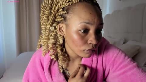 Snapshot of sexycabdy chatting on 10-17-25, 09:56 sexycabdy online show from 10-17-25, 09:56