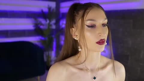 Celline online show from 12-16-25, 05:34