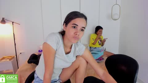 Snapshot of sexychanell_18 chatting on 12-28-24, 03:48 chanell and yina online show from 12-28-24, 03:48