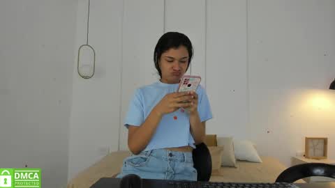 Snapshot of sexychanell_18 chatting on 02-17-25, 12:48 chanell and yina online show from 02-17-25, 12:48