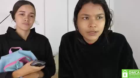 chanell and yina online show from 09-26-25, 01:04