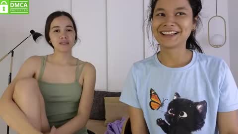 chanell and yina online show from 05-13-26, 01:41