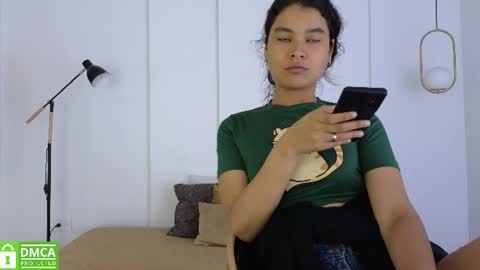 chanell and yina online show from 06-27-26, 01:39