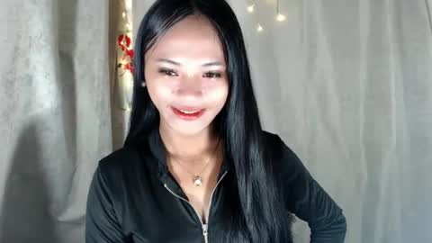 Snapshot of sexycheng chatting on 10-02-25, 12:06 Miss Cheng online show from 10-02-25, 12:06