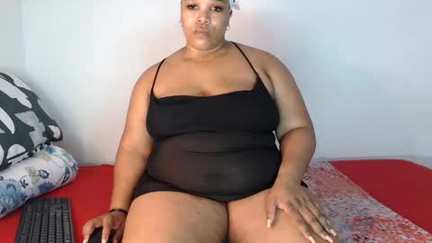 Snapshot of sexychill2000 chatting on 02-24-26, 08:01 SEXYCHILL online show from 02-24-26, 08:01
