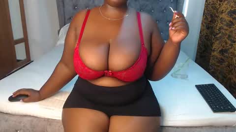 Snapshot of sexychocco_ chatting on 01-05-25, 02:41 sexychocco online show from 01-05-25, 02:41