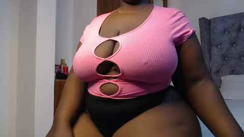 Snapshot of sexychocco_ chatting on 01-29-25, 12:13 sexychocco online show from 01-29-25, 12:13
