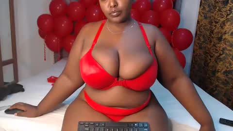 Snapshot of sexychocco_ chatting on 02-15-25, 12:04 sexychocco online show from 02-15-25, 12:04