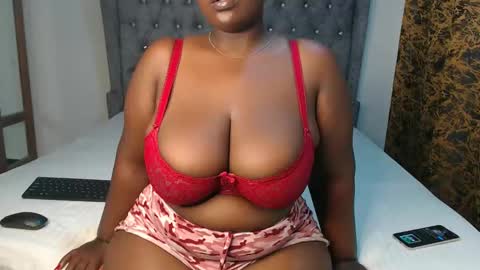 Snapshot of sexychocco_ chatting on 03-10-25, 12:26 sexychocco online show from 03-10-25, 12:26