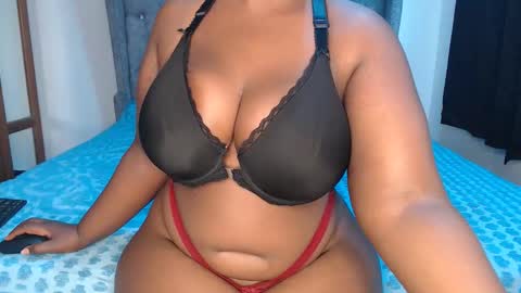 Snapshot of sexychocco_ chatting on 10-01-25, 12:11 sexychocco online show from 10-01-25, 12:11