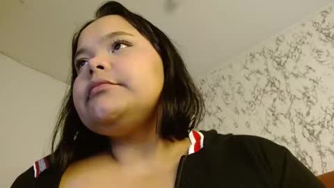 Snapshot of sexychubbyy chatting on 10-31-25, 03:07 Eva online show from 10-31-25, 03:07