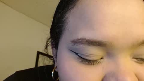 Eva online show from 11-20-25, 01:39