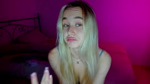 Snapshot of sexycocobutt chatting on 12-07-24, 07:32 Sophia online show from 12-07-24, 07:32