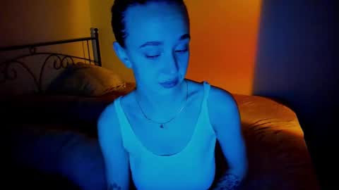 Snapshot of sexycocobutt chatting on 12-08-24, 08:15 Sophia online show from 12-08-24, 08:15