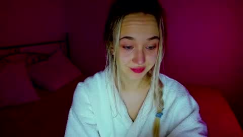 Snapshot of sexycocobutt chatting on 02-22-25, 09:34 Sophia online show from 02-22-25, 09:34