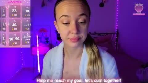 Snapshot of sexycocobutt chatting on 09-21-25, 05:31 Sophia online show from 09-21-25, 05:31