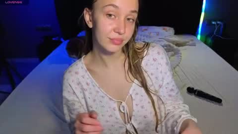 Snapshot of sexycocobutt chatting on 04-26-26, 01:31 Sophia online show from 04-26-26, 01:31