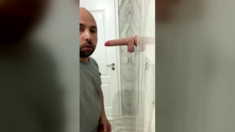 Snapshot of sexycouple_1026 chatting on 03-29-26, 04:23 sexycouple_1026 online show from 03-29-26, 04:23