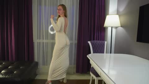 Snapshot of sexycutegirs chatting on 09-30-25, 01:49 Hello my name is Merry every 200 subs - Hot show Fav patterns 577123 pvt open online show from 09-30-25, 01:49