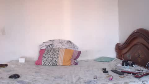 Snapshot of sexydarkhunter2 chatting on 01-22-25, 10:37 Mike online show from 01-22-25, 10:37