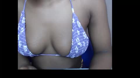 Snapshot of sexydebabe chatting on 09-13-25, 01:05 sexydebabe online show from 09-13-25, 01:05