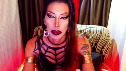 Devine online show from 07-23-26, 01:58
