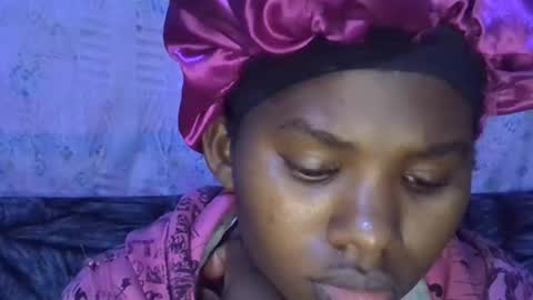 sexydoll002 online show from 09-22-25, 06:32