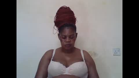 Snapshot of sexydove2 chatting on 01-16-25, 06:56 EMILY online show from 01-16-25, 06:56