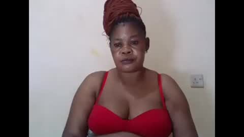 Snapshot of sexydove2 chatting on 01-23-25, 04:09 EMILY online show from 01-23-25, 04:09