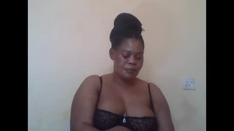 Snapshot of sexydove2 chatting on 03-03-25, 12:37 EMILY online show from 03-03-25, 12:37