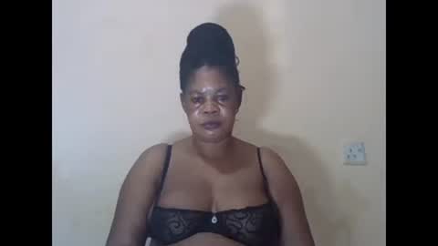 Snapshot of sexydove2 chatting on 03-04-25, 03:22 EMILY online show from 03-04-25, 03:22