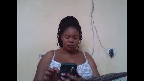 Snapshot of sexydove2 chatting on 09-09-25, 06:57 EMILY online show from 09-09-25, 06:57