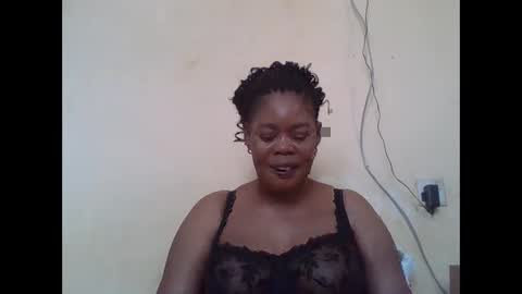 Snapshot of sexydove2 chatting on 02-13-26, 07:26 EMILY online show from 02-13-26, 07:26