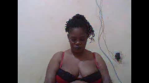 Snapshot of sexydove2 chatting on 02-15-26, 03:47 EMILY online show from 02-15-26, 03:47